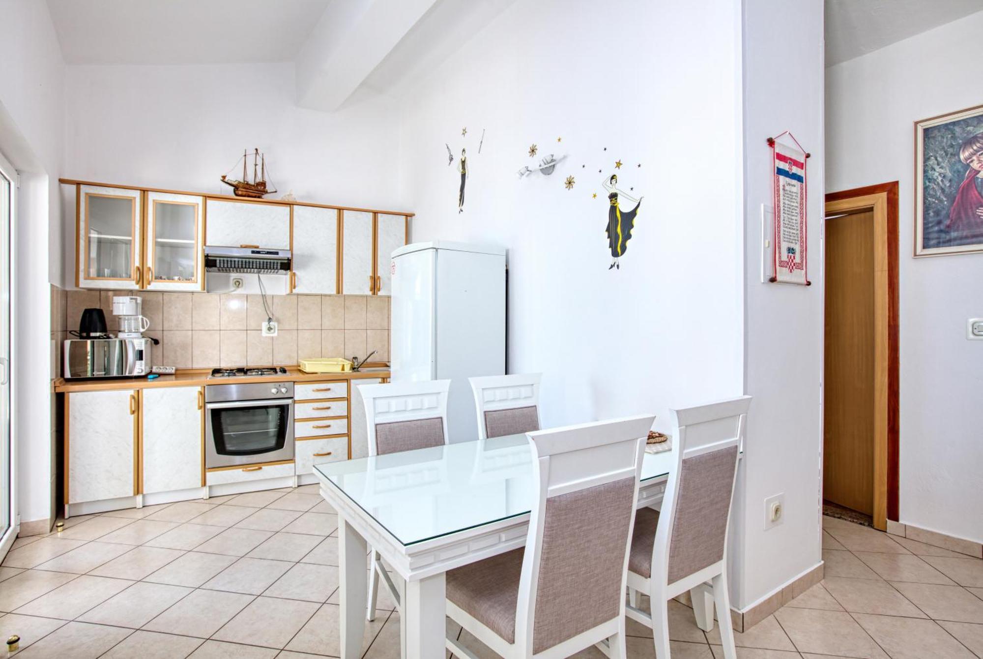 Family Friendly Seaside Apartments Brodarica, Sibenik - 4833 Brodarica  Chambre photo